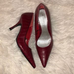 Expressions Burgundy Crocodile Pumps